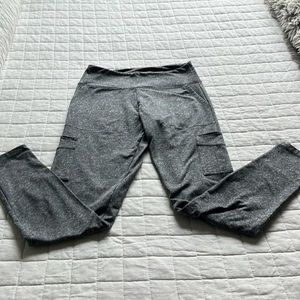 Women’s PINK  lined workout pants. Size Medium. Like new